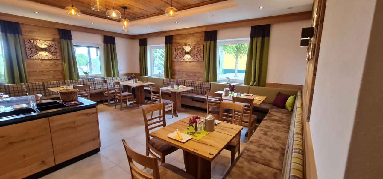 Landgasthof Entenwirt Tarsdorf Bagian luar foto
