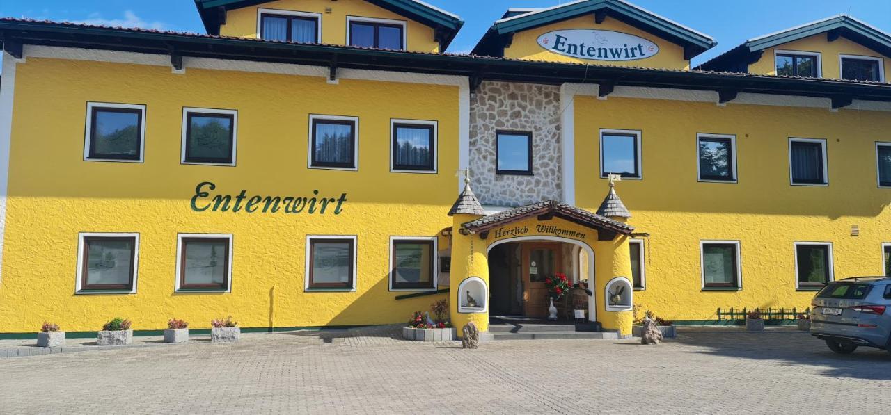 Landgasthof Entenwirt Tarsdorf Bagian luar foto