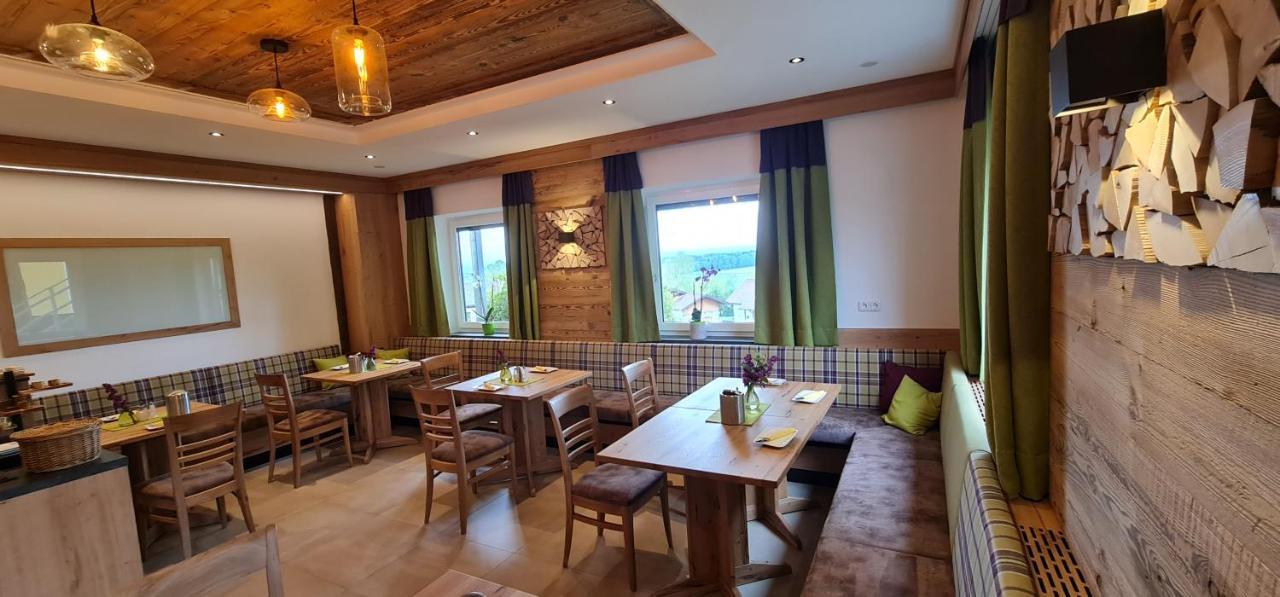 Landgasthof Entenwirt Tarsdorf Bagian luar foto