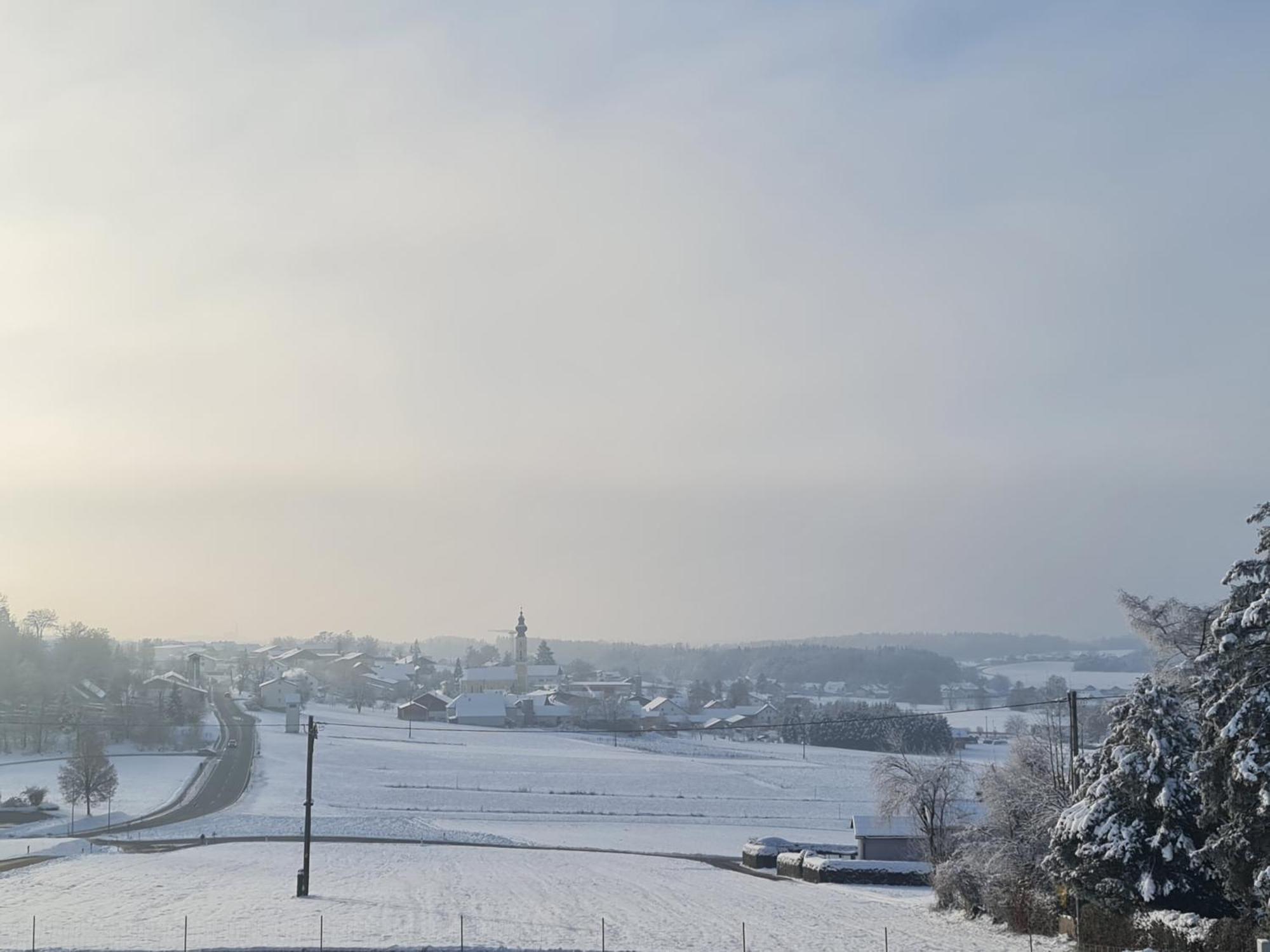 Landgasthof Entenwirt Tarsdorf Bagian luar foto