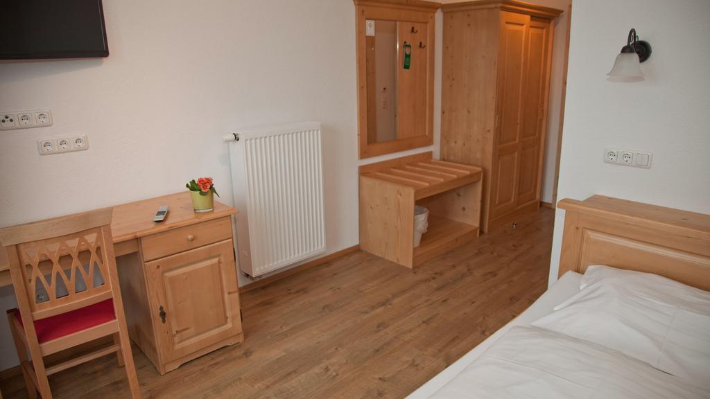 Landgasthof Entenwirt Tarsdorf Bagian luar foto